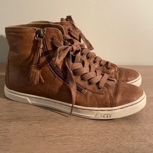 UGG Blaney Leather Zipper High Top Sneaker